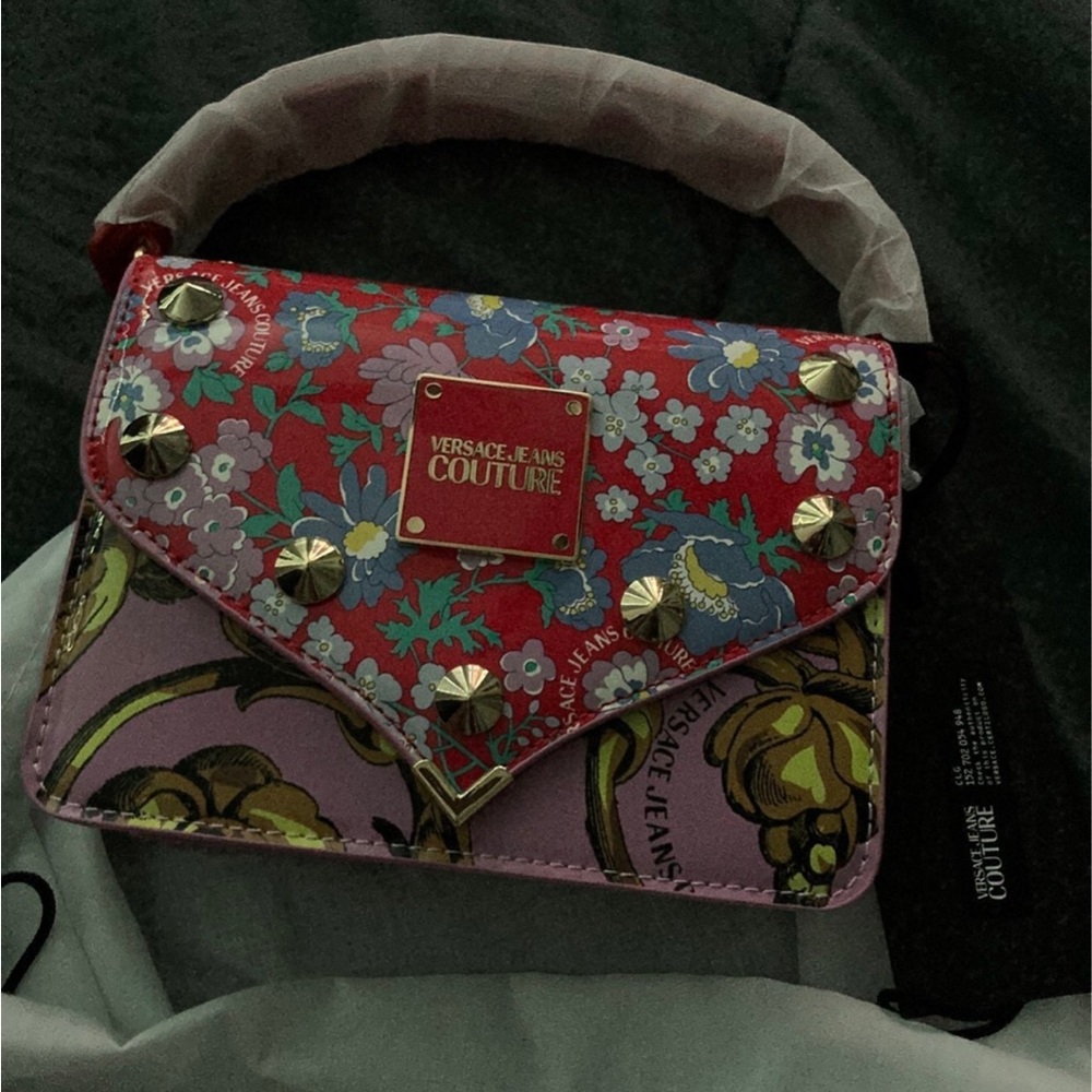 BNWT VERSACE JEAN COUTURE FLORAL HANDBAG with LONG STRAP